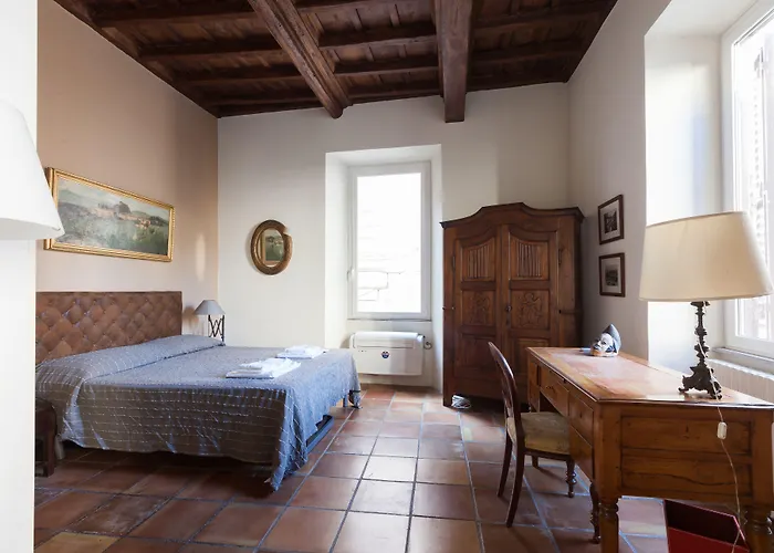 Habitat's Navona 4br Roma