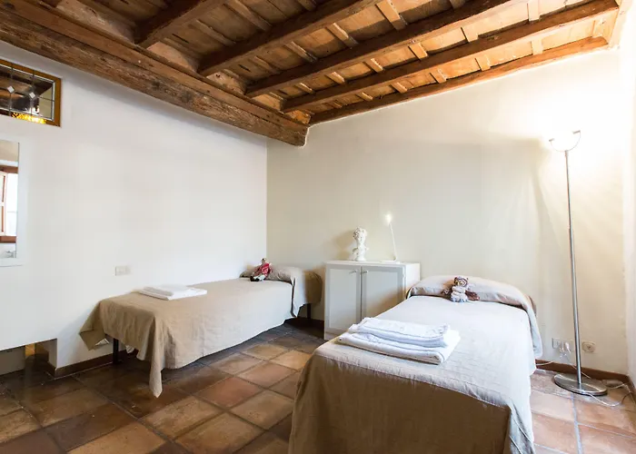 Habitat's Navona 4br Roma