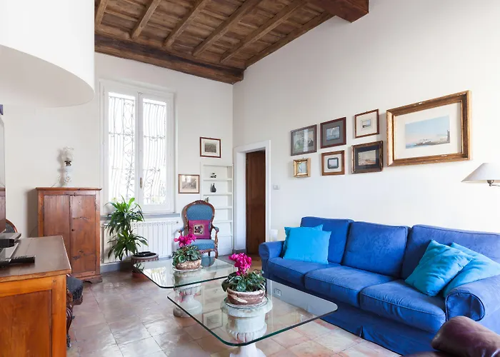 Habitat's Navona 4br Appartamento